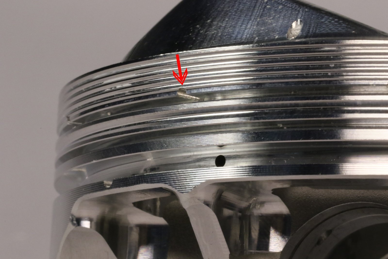 What is Vertical and Horizontal Gas Porting For Your Pistons?